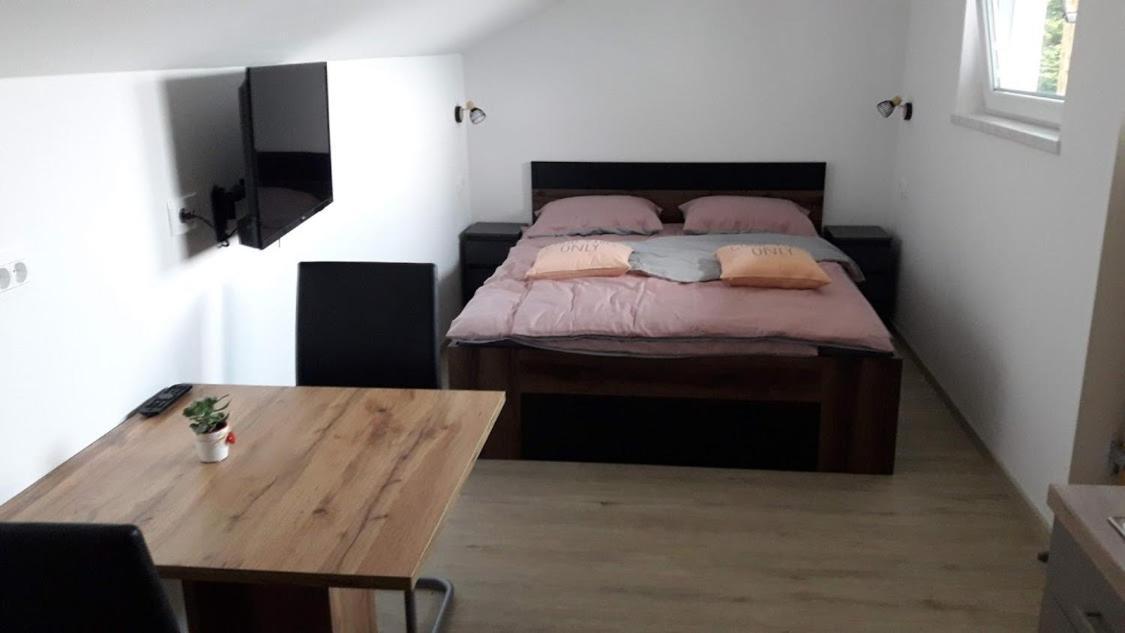 Apartmaji Gorenc Блед Екстериор снимка
